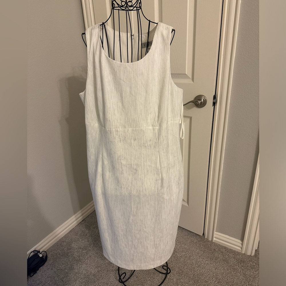 Kasper dress Vanilla ice color size 18